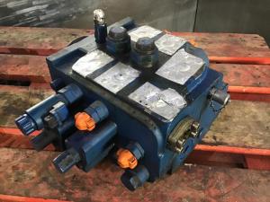 Liebherr Ventilblock